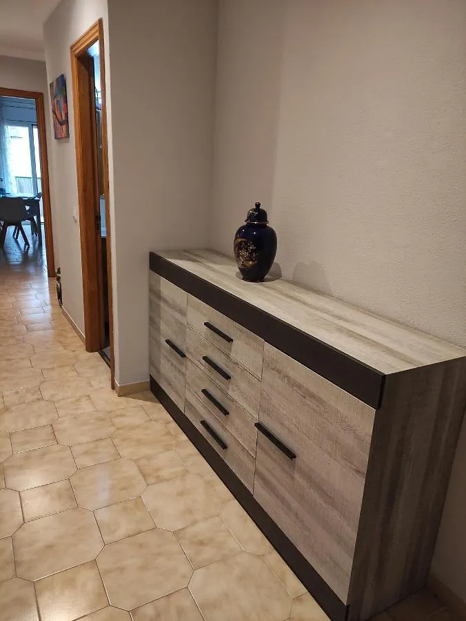 Apartamento Piso De 4 Habitaciones En El Centro De Roses Espanha